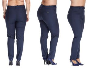 Casualowe granatowe spodnie cygaretki Bruna w kant PLUS SIZE. Chinosy Moda Size Plus Iwanek, bez wzorów, z bawełny, krótkie. W wyprzedaży za 119,90 zł.