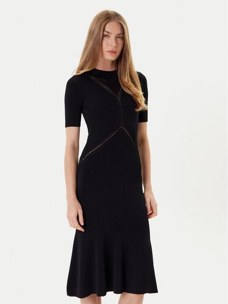 Marciano Guess Sukienka dzianinowa 5YGK53 5876Z Czarny Regular Fit. Czarne kombinezony Marciano Guess, z aplikacjami, z dzianiny, bez kołnierzyka, bez ramiączek. Za 472,99 zł.