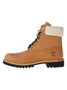 Timberland Skórzane botki w kolorze jasnobrązowym rozmiar: 40. Brązowe botki Timberland, bez wzorów, bez obcasa, bez zapięcia. Za 344,21 zł.