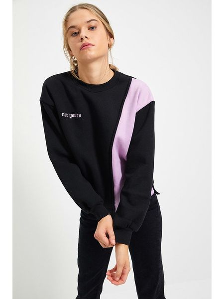 Trendyol Bluza w kolorze lawendowo-czarnym rozmiar: M. Czarne bluzy Trendyol, m, bez wzorów, bez kaptura. Za 78,99 zł.