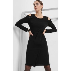 Sukienka cold shoulders. Sukienki marki Orsay. W wyprzedaży za 40,00 zł.