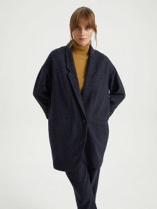 BGN Kurtka przejściowa w kolorze granatowym rozmiar: 36. Niebieskie kurtki BGN, bez wzorów, z wełny, bez kaptura. Za 200,42 zł.