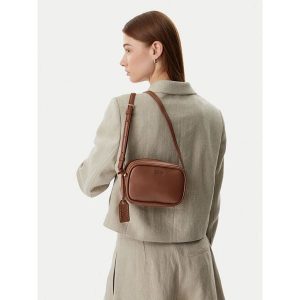 Torebka HUGO. Brązowe torebki klasyczne Hugo, bez wzorów, bez dodatków. Za 449,99 zł.