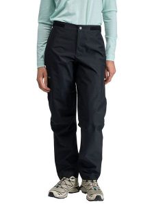 Bergans Spodnie funkcyjne "Essentials" - Regular fit - w kolorze czarnym rozmiar: S. Czarne spodnie dresowe Bergans, m, bez wzorów, z materiału. Za 254,14 zł.