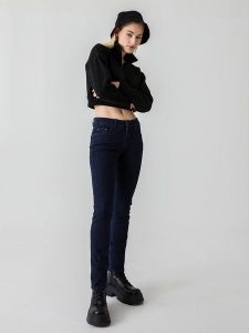 LTB Dżinsy "Aspen" - Slim fit - w kolorze granatowym rozmiar: W27/L36. Niebieskie jeansy LTB, z aplikacjami. Za 79,03 zł.