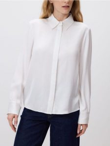 Wiskozowa koszula - biały. Białe koszule Reserved, l, bez wzorów, z wiskozy, bez kołnierzyka, bez ramiączek. Za 119,99 zł.