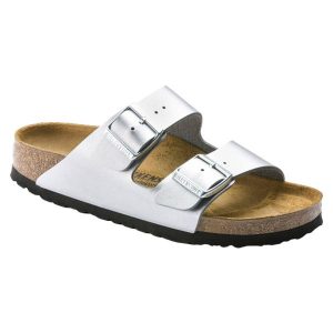 Klapki damskie Birkenstock Arizona BF. Szare klapki Birkenstock, bez wzorów, z materiału, bez obcasa. Za 289,00 zł.