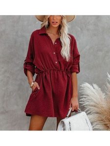 Milan Kiss Sukienka w kolorze bordowym rozmiar: S. Czerwone sukienki Milan Kiss, s, bez wzorów, bez kołnierzyka, bez ramiączek, mini. Za 165,99 zł.