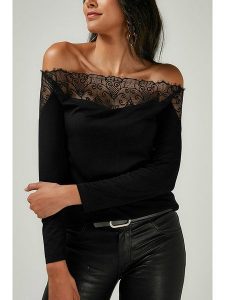 Milan Kiss Koszulka w kolorze czarnym rozmiar: S. Czarne bluzki Milan Kiss, s, bez wzorów, z koronki, bez kołnierzyka, bez ramiączek. Za 195,95 zł.