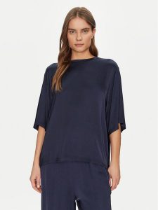 ViCOLO Bluzka TD0013 Granatowy Relaxed Fit. Niebieskie bluzki ViCOLO, s, bez wzorów, z wiskozy, bez kołnierzyka, bez ramiączek. Za 129,99 zł.