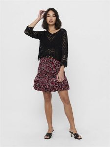 JDY Sweter w kolorze czarnym rozmiar: S. Czarne swetry oversize JDY, s, bez wzorów, ze splotem, bez ramiączek. Za 65,85 zł.