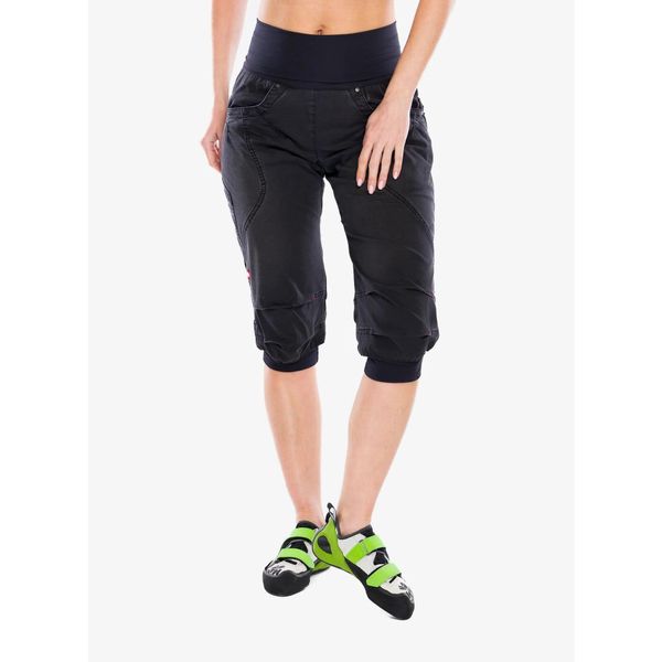 Spodenki wspinaczkowe damskie Ocun Noya Jeans Organic Shorts. Czarne szorty Ocun, bez wzorów, z jeansu, sportowe. Za 402,00 zł.