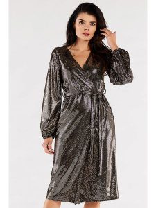 Awama Sukienka w kolorze antracytowym rozmiar: XL. Brązowe sukienki Awama, xl, bez wzorów, z tkaniny, bez kołnierzyka, bez ramiączek, midi. Za 194,99 zł.