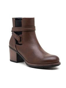 Foreverfolie Botki w kolorze jasnobrązowym rozmiar: 38. Brązowe botki Foreverfolie, bez wzorów, bez obcasa, bez zapięcia. Za 165,99 zł.