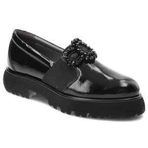 Czarne Mokasyny Armodo Eleganckie Buty Damskie. Czarne półbuty Armodo, z aplikacjami, z lakierowanej skóry, bez obcasa, bez zapięcia. Za 424,99 zł.