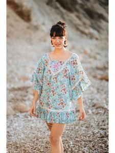 Isla Bonita by SIGRIS Sukienka w kolorze błękitnym rozmiar: XL. Niebieskie sukienki Isla Bonita by SIGRIS, na co dzień, xl, bez wzorów, z bawełny, bez kołnierzyka, bez ramiączek, mini, proste. Za 144,92 zł.