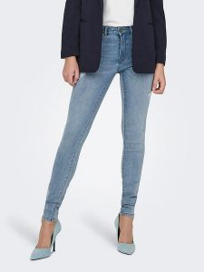 ONLY Dżinsy - Skinny fit - w kolorze błękitnym rozmiar: XS/L32. Niebieskie jeansy ONLY, bez wzorów, z podwyższonym stanem. Za 57,06 zł.