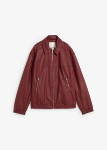 Kurtka oversize z imitacji skóry. Czerwone kurtki bonprix, bez wzorów, ze skóry, bez kaptura. Za 269,99 zł.