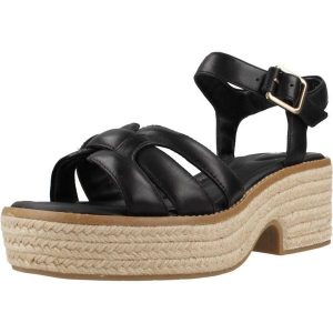 Sandały CLARKS COLEDALE STRAP Czarny. Czarne sandały Clarks, bez wzorów, ze skóry, bez obcasa, bez zapięcia. Za 483,99 zł.