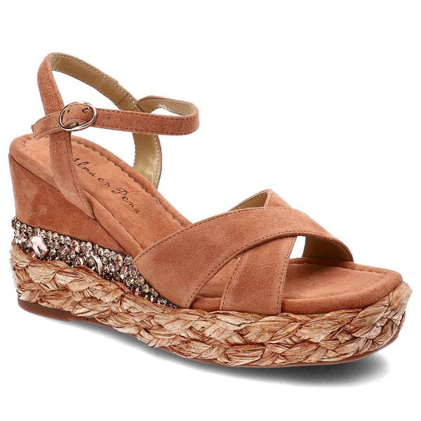 Pomarańczowe Sandały Alma En Pena Eleganckie Buty Na Koturnie. Brązowe sandały Alma en Pena, z aplikacjami, z zamszu, bez obcasa, na koturnie, bez zapięcia. Za 479,00 zł.