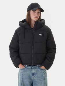 Tommy Jeans Kurtka zimowa DW0DW21625 Czarny Regular Fit. Czarne kurtki Tommy Jeans, na zimę, xl, bez wzorów, z jeansu, bez kaptura. Za 599,99 zł.