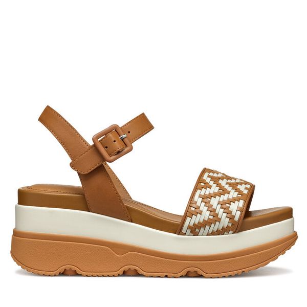 Sandały Geox. Brązowe sandały Geox, bez wzorów, bez obcasa, na koturnie, bez zapięcia. Za 359,99 zł.