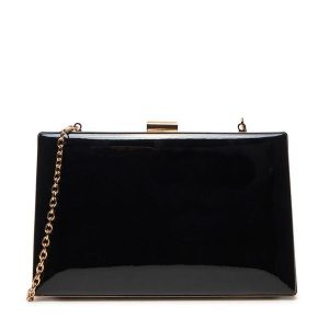 Torebka DeeZee. Czarne torebki klasyczne DeeZee, bez wzorów, bez dodatków. Za 119,99 zł.