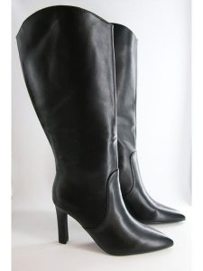 Bellucci Kozaki w kolorze czarnym rozmiar: 40. Czarne kozaki Bellucci, na zimę, bez wzorów, bez obcasa, na szpilce, bez zapięcia. Za 165,99 zł.