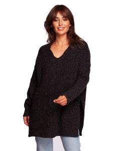 Be Wear Sweter w kolorze czarnym rozmiar: S/M. Czarne swetry oversize Be Wear, m, bez wzorów, z wełny, bez ramiączek. Za 179,95 zł.