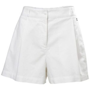 Szorty damskie Helly Hansen Sorrento 4". Białe szorty Helly Hansen, bez wzorów, eleganckie. Za 333,50 zł.
