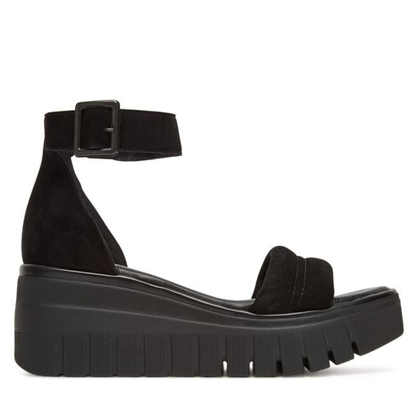 Sandały Tamaris. Czarne sandały Tamaris, bez wzorów, bez obcasa, na koturnie, bez zapięcia. Za 299,99 zł.