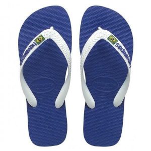 Klapki Havaianas Model 4110850 Kolor Niebieski. Niebieskie klapki Havaianas, bez wzorów, z gumy, bez obcasa. W wyprzedaży za 113,10 zł.