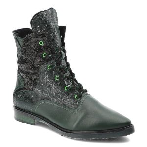 Zielone Botki Armodo Stylowe Trzewiki Damskie Premium. Zielone botki Armodo, bez wzorów, ze skóry, bez obcasa, na obcasie, bez zapięcia. Za 449,00 zł.