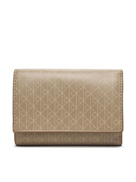 Calvin Klein Portfel Emblem Aop Trifold W/ Zip Pocket LV04F1118G Beżowy. Brązowe portfele Calvin Klein, bez wzorów, z materiału. Za 289,99 zł.