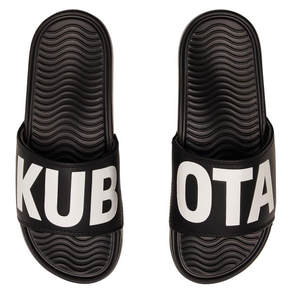 Kubota Klapki Pro 2.0. Czarne klapki Kubota, bez wzorów, bez obcasa. Za 129,99 zł.