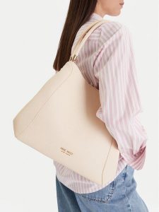 Nine West Torebka CEO-Olira-LDA8566 Écru. Torebki klasyczne Nine West, bez wzorów, z materiału, bez dodatków. Za 199,99 zł.