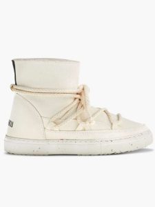 INUIKII Botki zimowe "Abaca" w kolorze białym rozmiar: 39. Białe botki Inuikii, na zimę, bez wzorów, z materiału, bez obcasa, bez zapięcia. Za 568,34 zł.