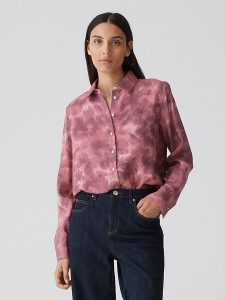 OPUS Koszula w kolorze jasnoróżowym rozmiar: 40. Różowe koszule Opus, bez wzorów, z wiskozy, bez kołnierzyka, bez ramiączek. Za 121,99 zł.