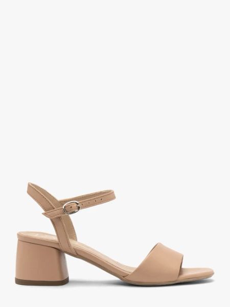 Beżowe sandały na masywnym klocku. Brązowe sandały Ryłko, bez wzorów, ze skóry, bez obcasa, na obcasie, bez zapięcia. W wyprzedaży za 279,99 zł.