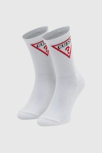 GUESS Białe damskie sportowe skarpetki Ellen. Białe skarpetki Guess, z aplikacjami, z dzianiny. W wyprzedaży za 25,99 zł.
