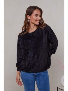 Soft Cashmere Sweter w kolorze czarnym rozmiar: 38/40. Czarne swetry oversize Soft Cashmere, bez wzorów, z kaszmiru, bez ramiączek. Za 122,96 zł.