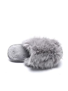 Confly Kapcie w kolorze szarym rozmiar: 37. Szare kapcie Confly, bez wzorów. Za 43,47 zł.