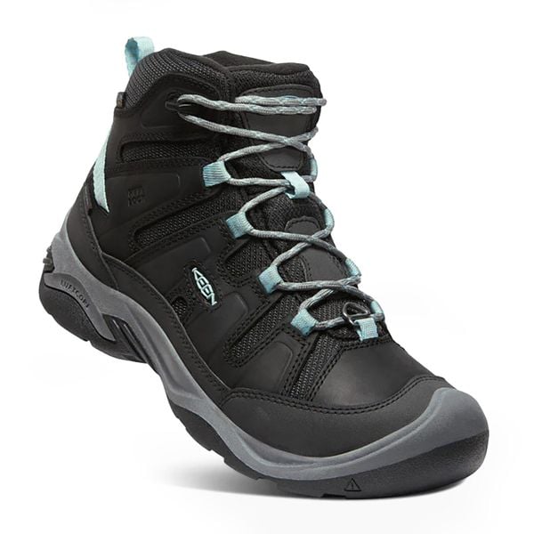 Buty turystyczne damskie KEEN Circadia Mid Polar. Czarne buty trekkingowe Keen, z polaru, bez zapięcia. W wyprzedaży za 549,99 zł.