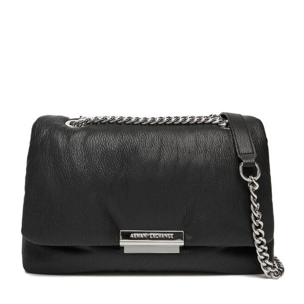 Torebka Armani Exchange. Czarne torebki wieczorowe Armani Exchange, bez wzorów, bez dodatków. Za 429,99 zł.