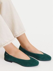 Lasocki Baleriny CEO-RST-ROMI-67W Zielony ciemny. Zielone balerinki Lasocki, bez wzorów, ze skóry, bez obcasa, bez zapięcia. Za 159,99 zł.