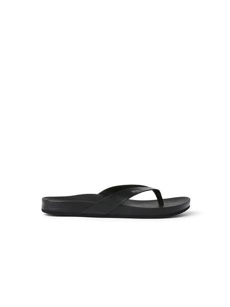 Reef Japonki "Cushion Court" w kolorze czarnym rozmiar: 37,5. Czarne klapki Reef, bez wzorów, z otwartym noskiem, bez obcasa. Za 123,25 zł.