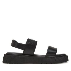 Sandały Lasocki. Czarne sandały Lasocki, bez wzorów, bez obcasa, na płaskiej podeszwie, bez zapięcia. Za 149,99 zł.