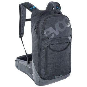 Plecak Evoc trail pro 10. Czarne plecaki EVOC. W wyprzedaży za 487,00 zł.