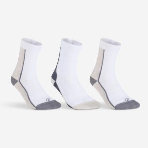 Skarpety sportowe tenis RS 500 wysokie 3 pary. Białe skarpetki DECATHLON, bez wzorów, z bawełny. Za 34,99 zł.
