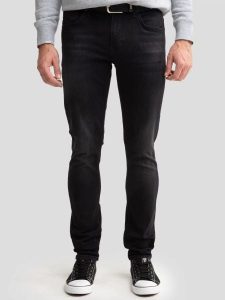 Jeansy męskie skinny czarne Deric 950. Czarne rurki Big Star, z bawełny. W wyprzedaży za 199,99 zł.